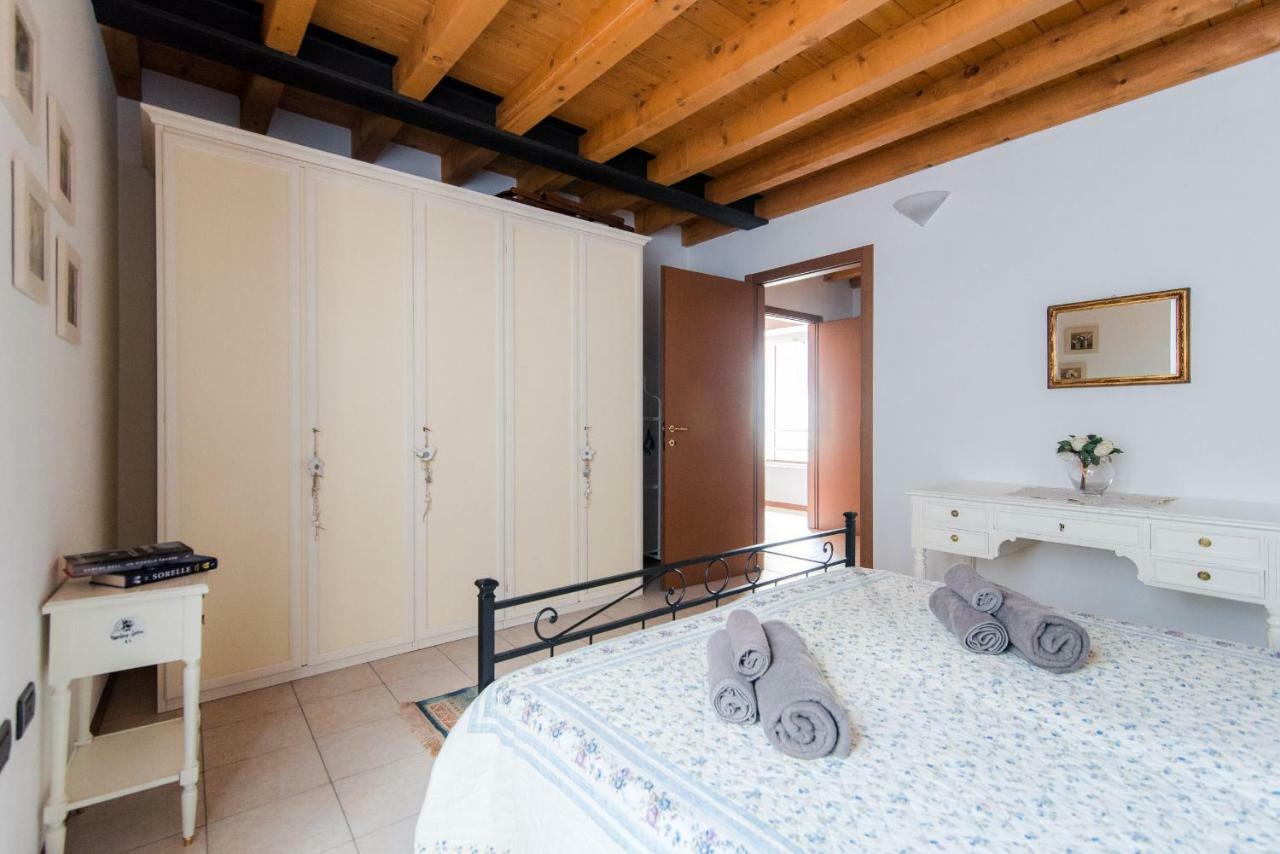 Ca Mia - The House Of Travelers Apartman Como Kültér fotó