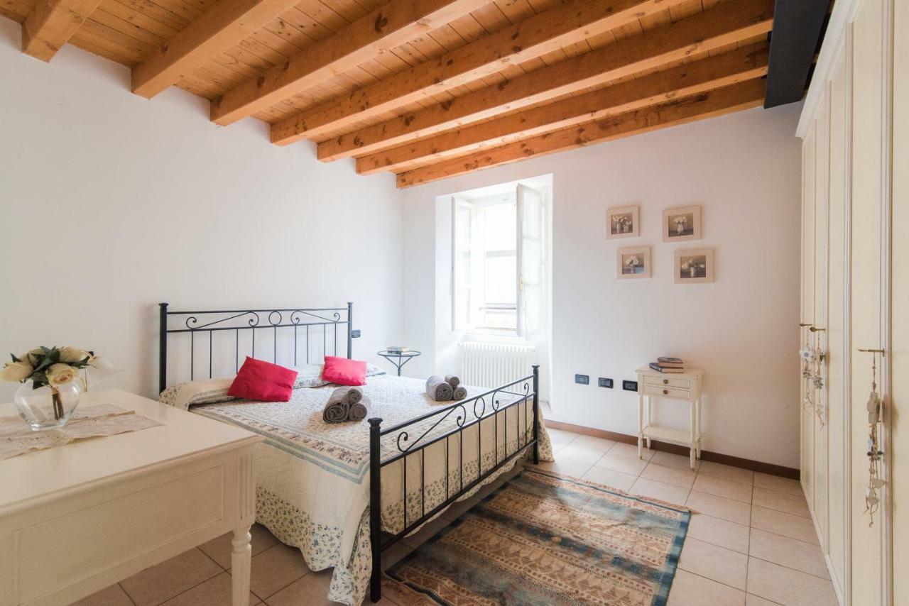 Ca Mia - The House Of Travelers Apartman Como Kültér fotó