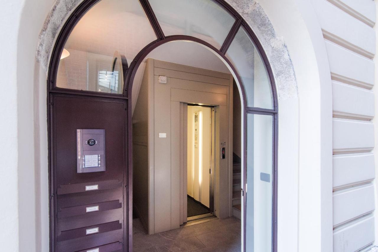 Ca Mia - The House Of Travelers Apartman Como Kültér fotó